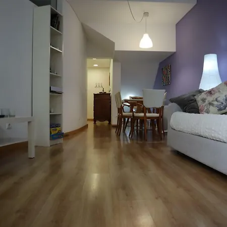 Costa Apartment *