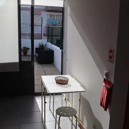 Costa Rral Nº 1066 * Ponta Delgada