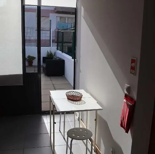 Costa * Ponta Delgada